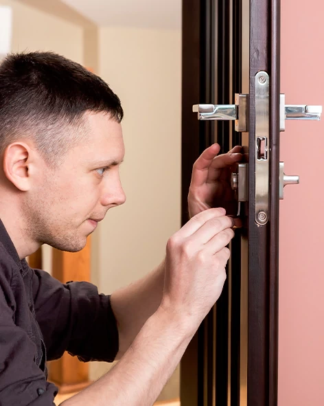 : Professional Locksmith For Commercial And Residential Locksmith Services in Chicago Heights