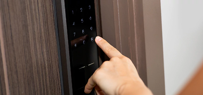 Smart Electric Locks Replacement Services in Chicago Heights