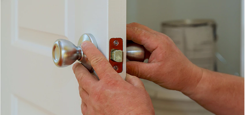 AAA Locksmiths For lock Replacement in Chicago Heights