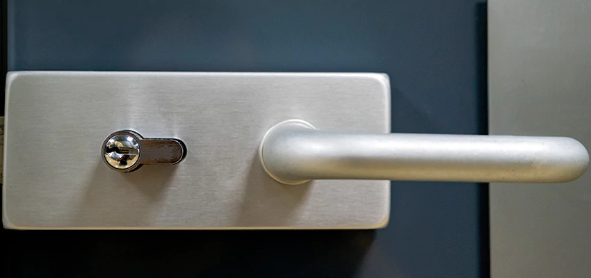 Change Patio Door Locks in Chicago Heights, Illinois